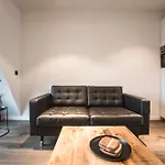 Sack-Time Fashion Boutique Hotel
